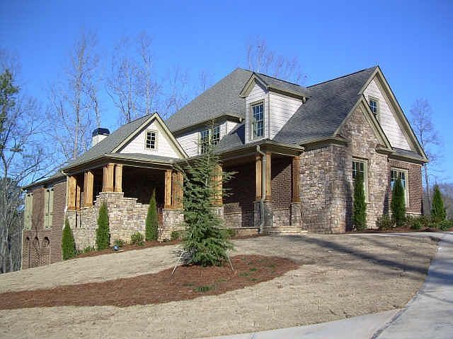 1st image of 401 Stratford Estates Mnr