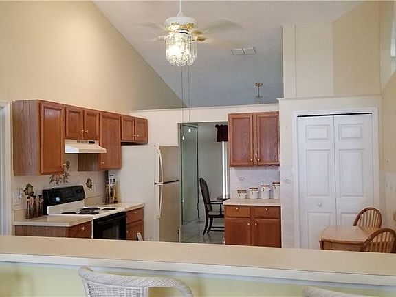 5th image of 230 Kassik Cir
