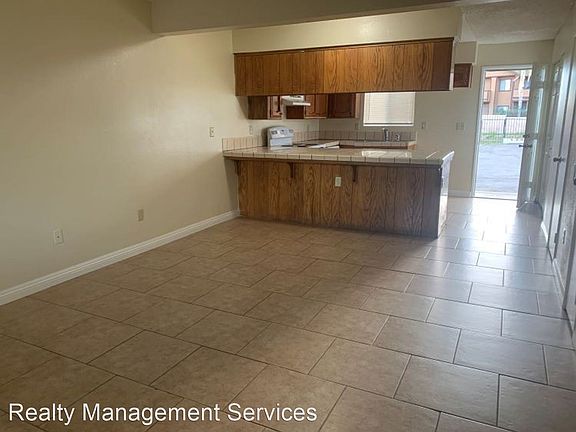 2nd image of 3461 S Chester Ave #2