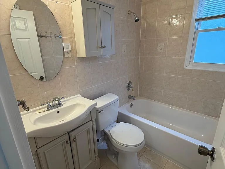 5608 Tremont Dr — Photo 13