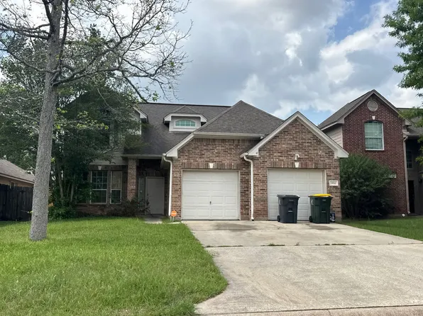 984 Oak Falls Dr, Willis, TX 77378