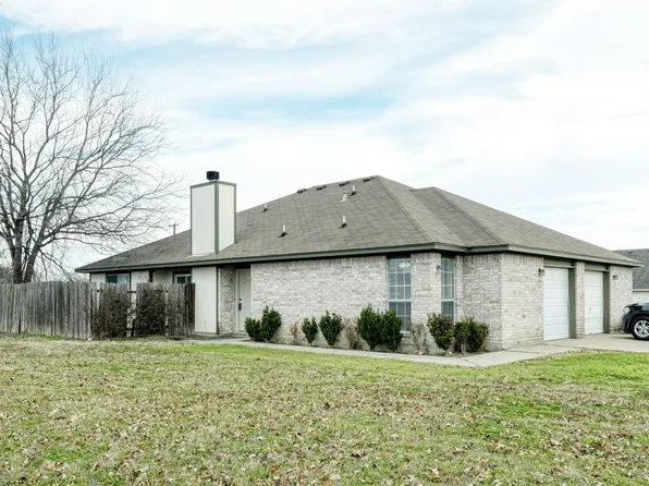 111 Axis Deer Trl, Hutto, TX 78634