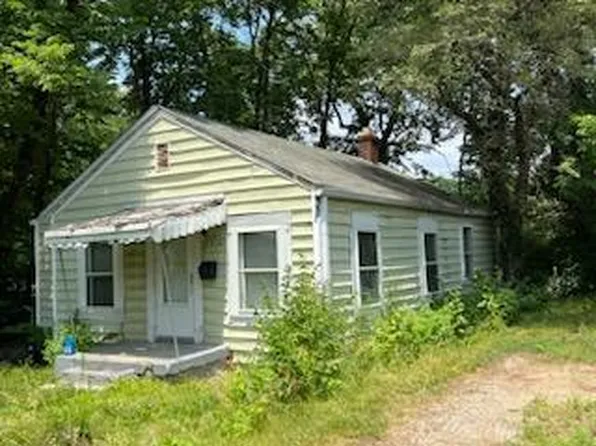 2214 E 40th St, Indianapolis, IN 46205