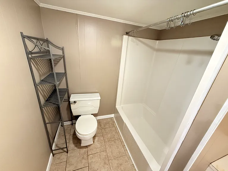 706 Hancock Ave — Photo 11