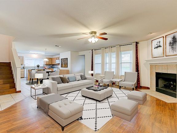 3rd image of 5605 Calf Creek Dr
