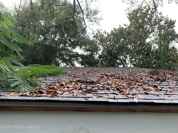 2nd image of 1625 Pringle Cir