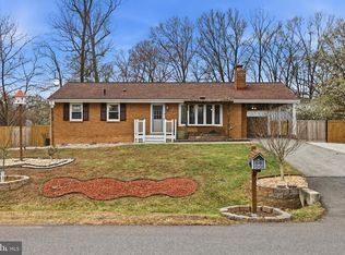 16100 Malcolm Dr, Laurel, MD