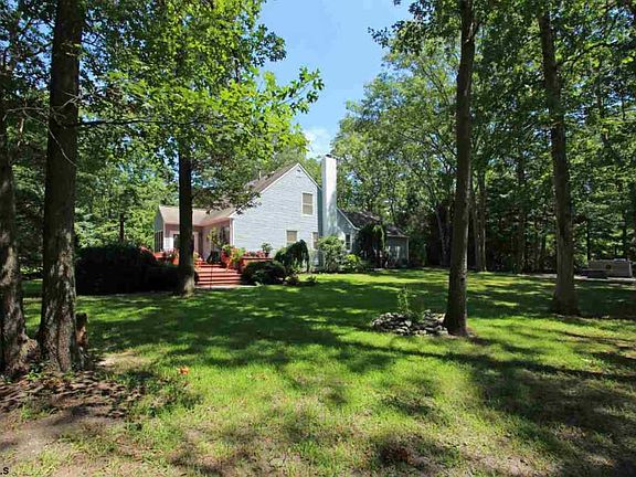 3rd image of 502 E Oslo Ct