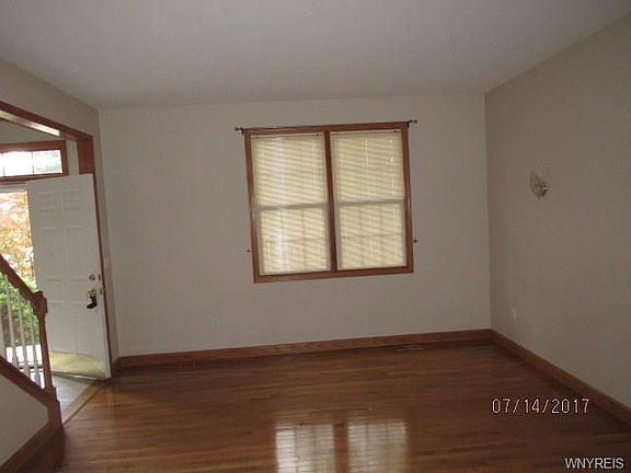 5th image of 5444 Country Club Ln