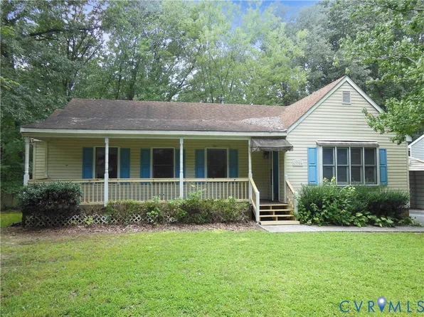 13306 Evelyn Dr, Chester, VA 23831