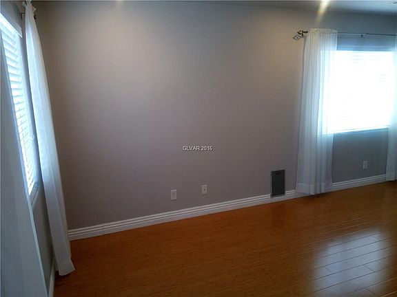 5th image of 6653 Burbage Ave