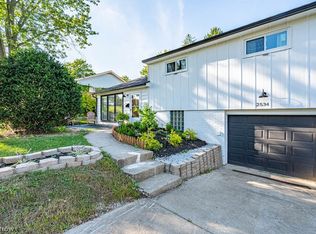 2534 Sierra Dr, Youngstown, OH 44511