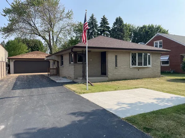 3610 East College AVENUE, Cudahy, WI 53110