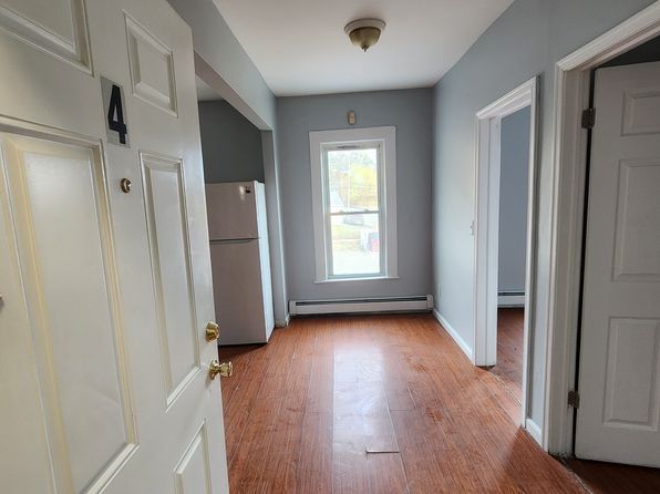 6 Main St #4