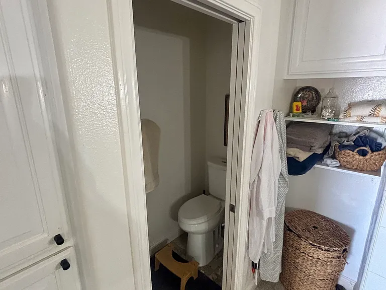2064 Glasgow Ave — Photo 19