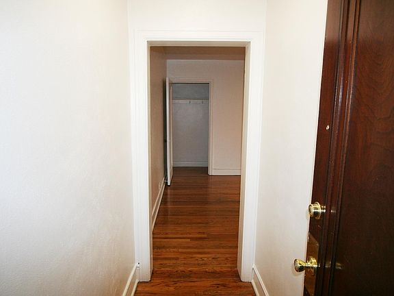 2nd image of 1426 E 8th Ave #25
