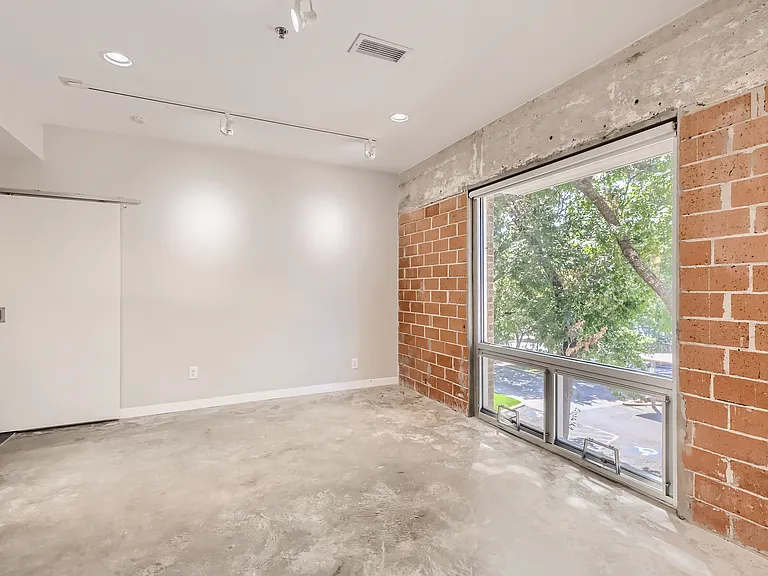 1115 S Alamo St #2302 — Photo 24