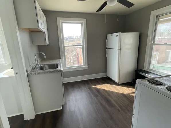 346 Harrison Ave #3, Greensburg, PA 15601