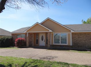 2620 El Paso Way, Mesquite, TX 75150