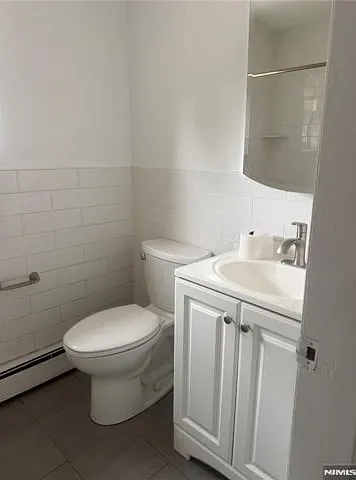 Studio, 1.0 bath, $1,600 — Photo 4