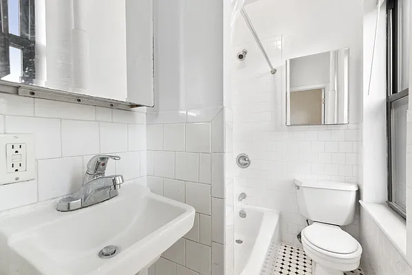 Rented by Halstead Real Estate | media 26