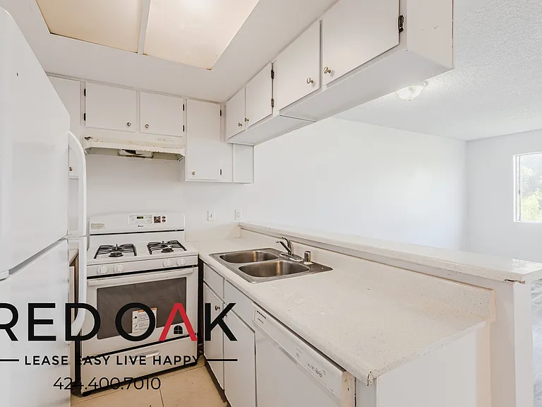 3540 Fletcher Dr #206 — Photo 12