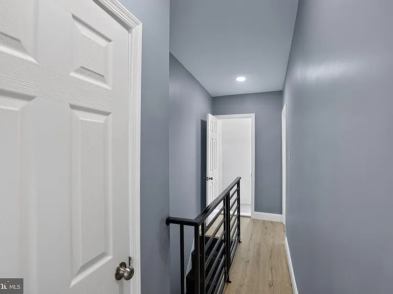 3053 Janney St — Photo 27