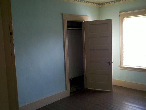 front #1 bdrm