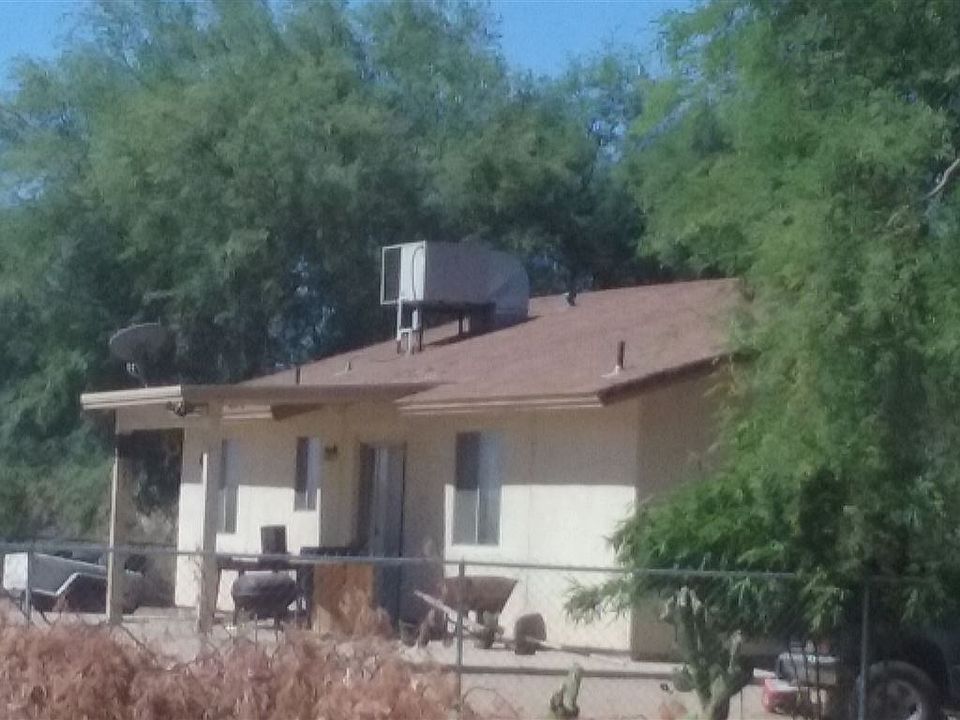 2nd image of 4571 E County Road 8 1/2 St #1/2