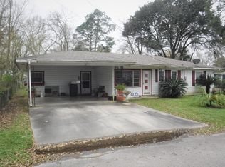807 Locust St, Rayne, LA 70578