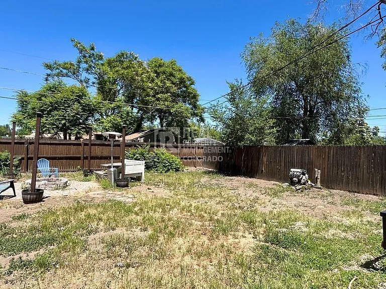 2791 W Irvington Pl — Photo 12