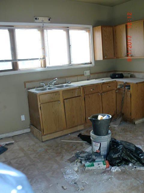 kitchen lower