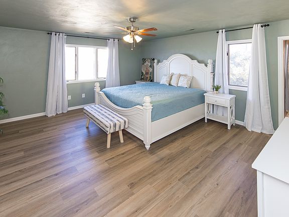4th image of 2234 Roanoke Ave #1