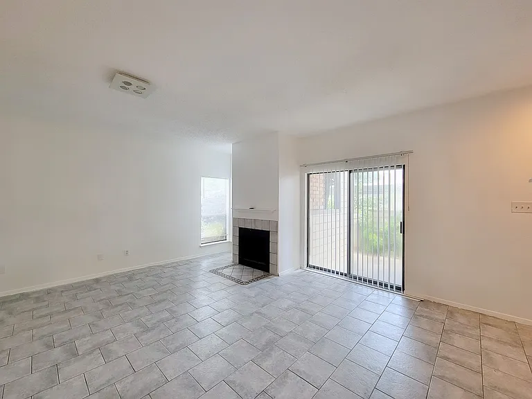 7119 N Holiday Dr #7119 — Photo 11