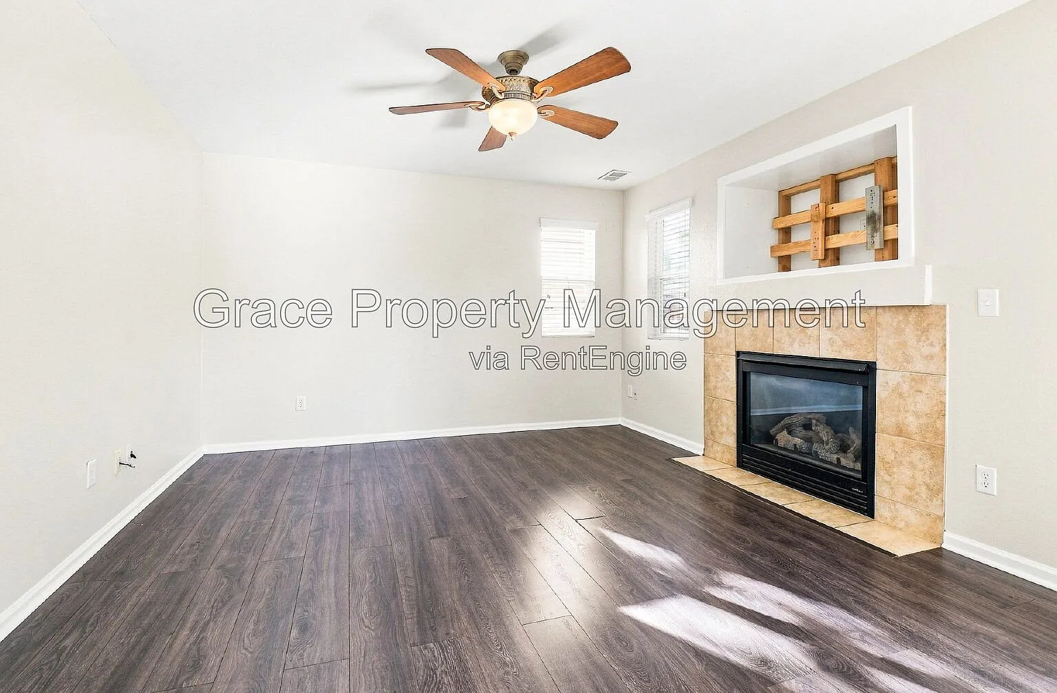 3 bed, 2.5 bath, $2,495 — Photo 2