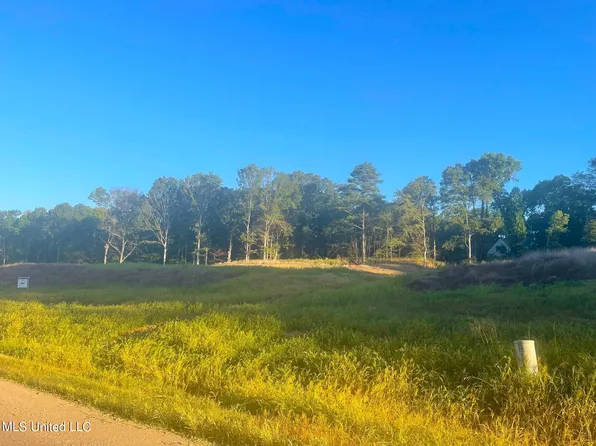 7 Plank Rd #7, Hernando, MS 38632