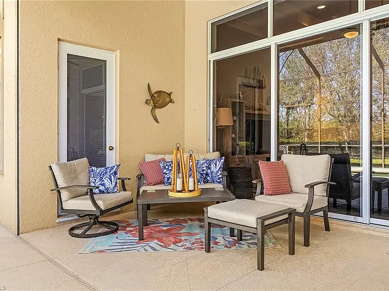 12595 Grandezza Cir — Photo 18