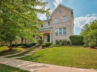 5606 Cloverdale Rd, Hanover Park, IL 60133