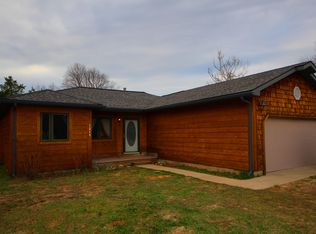 1239 Betsie River Rd, Interlochen, MI 49643