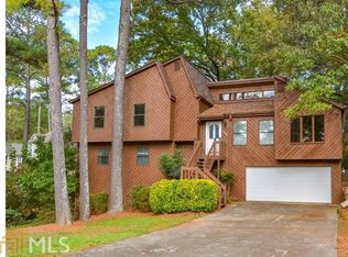 4895 Highpoint Dr NE, Marietta, GA 30066