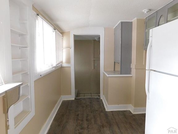 3rd image of 420 E Corona Ave