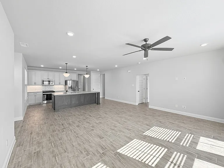 9525 Thorncrown Ln — Photo 4