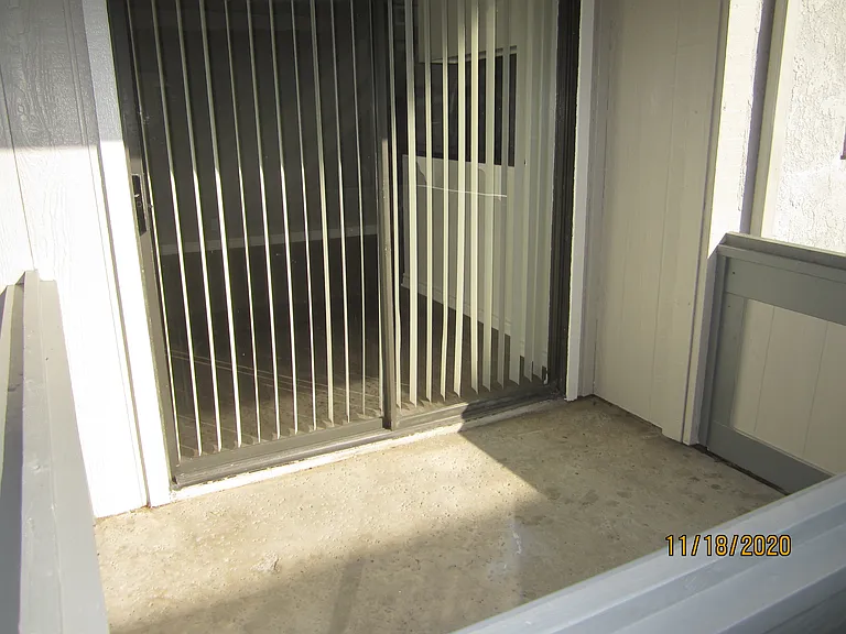 Westbay Apartments — Photo 42