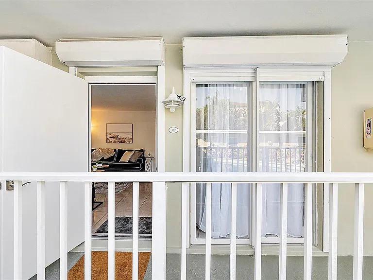 3230 NE 13th St #102 — Photo 20