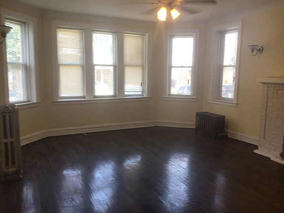 2nd image of 3525 S 59th Ct