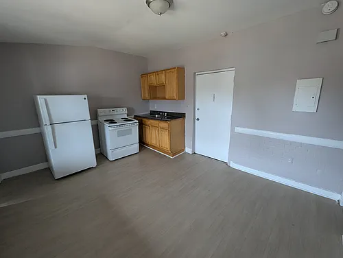 210 Arch St #412 Photo 1