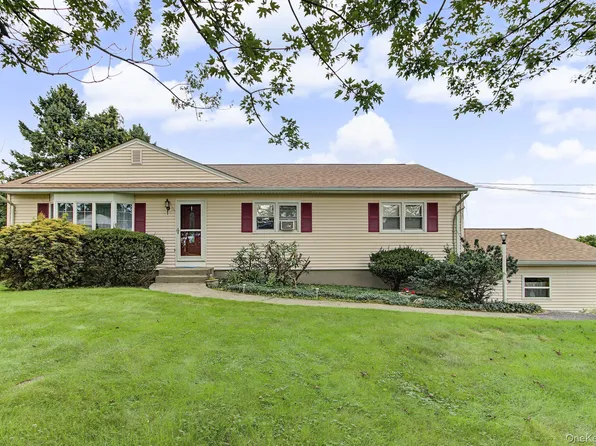 4 Davies Drive, Wappingers Falls, NY 12590