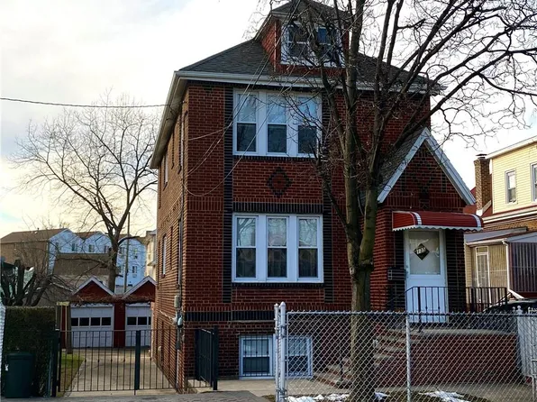 135 Pugsley Avenue, Bronx, NY 10473