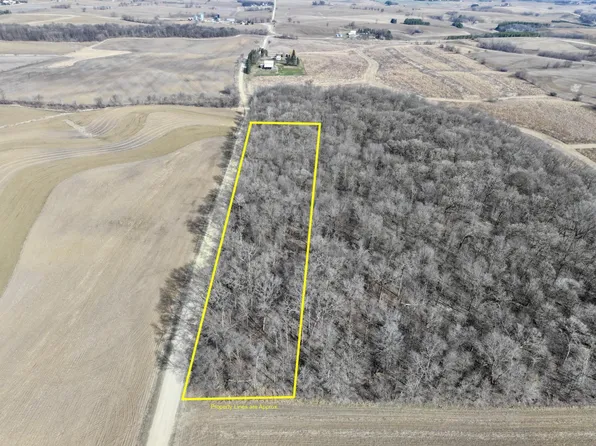 355th Ave, Zumbro Falls, MN 55991
