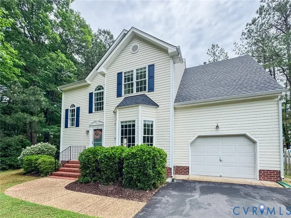 10517 Park Tree Pl, Glen Allen, VA 23060